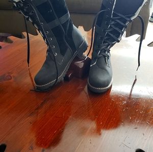 Light weight tall winter boot